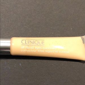 Clinique all about eye concealer